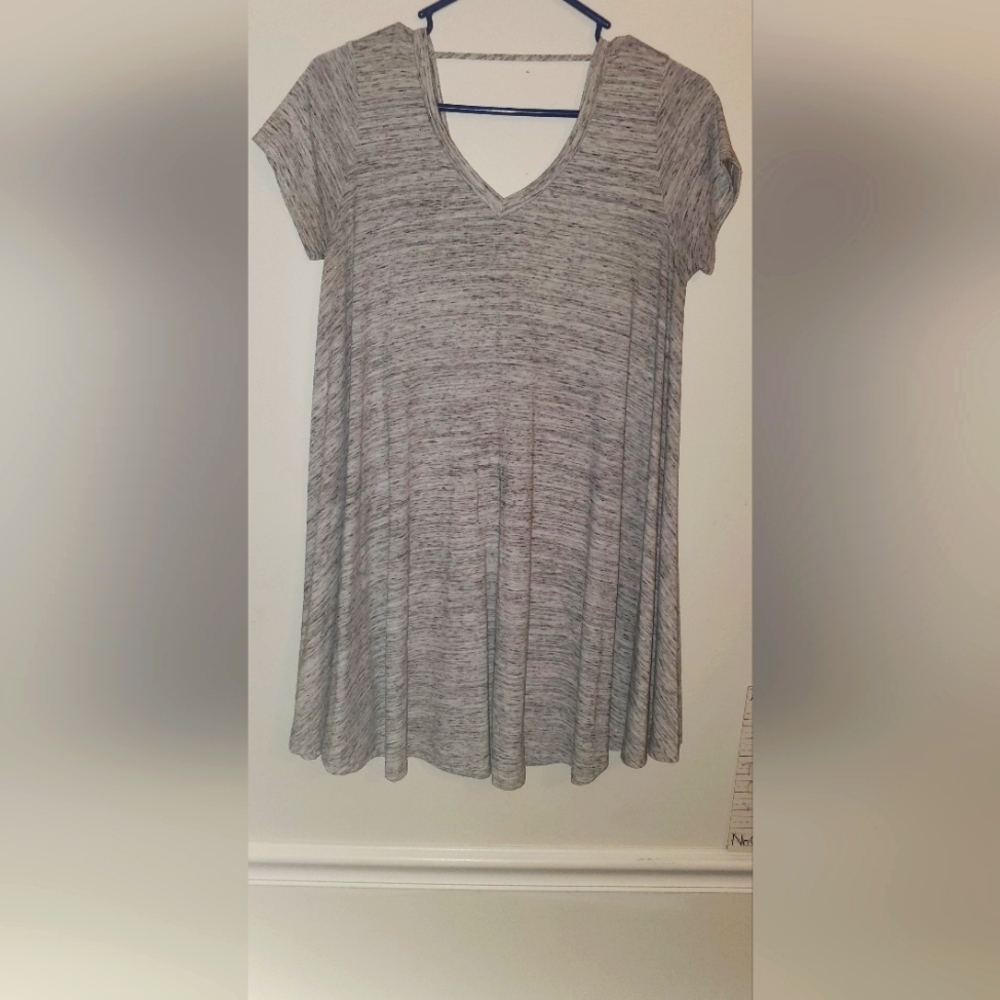 Black | Bead | Women's Grey Top | Size Large